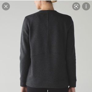 Gray Lululemon sweatshirt